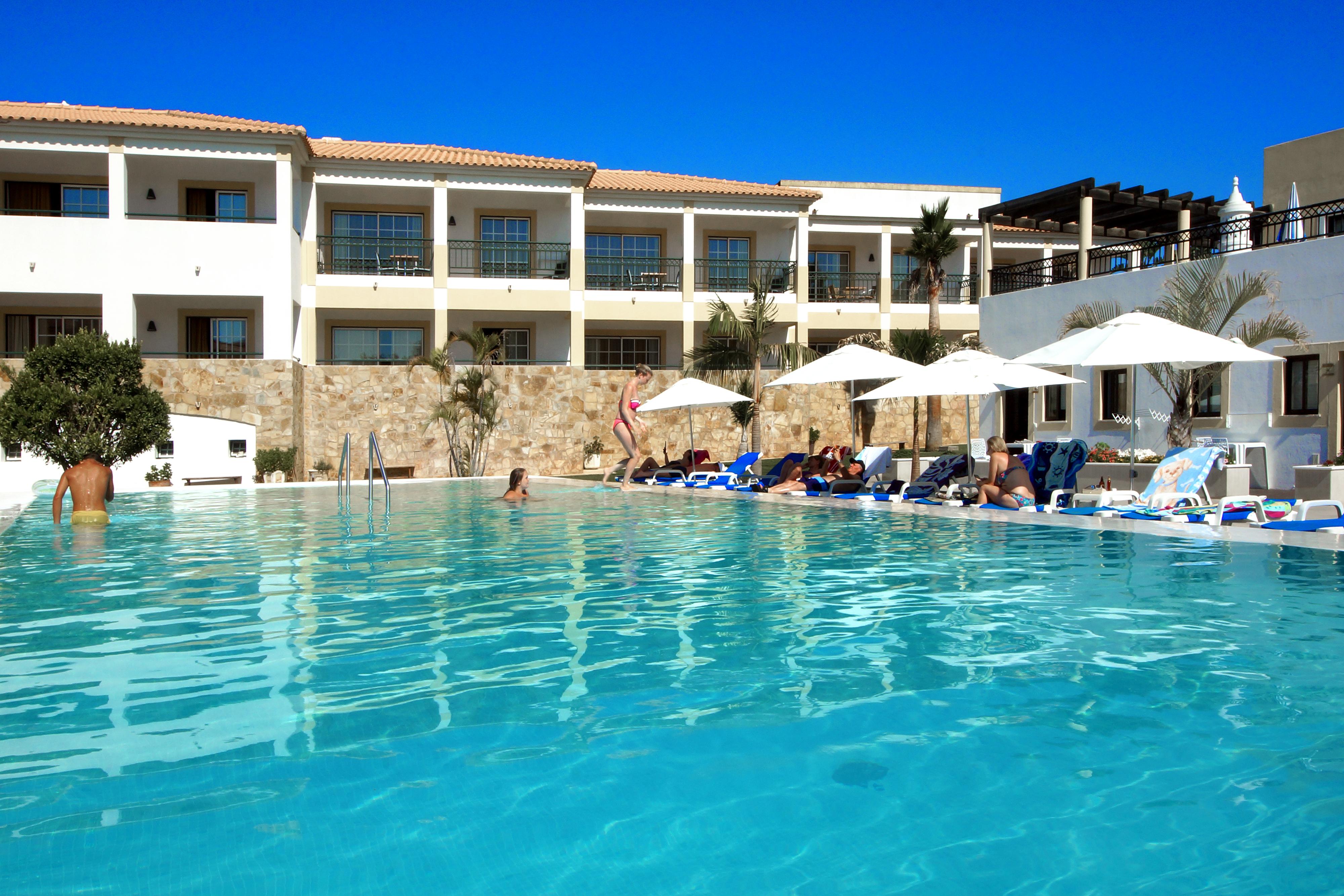 Apartamentos Turisticos Novochoro อัลบูเฟรา ภายนอก รูปภาพ
